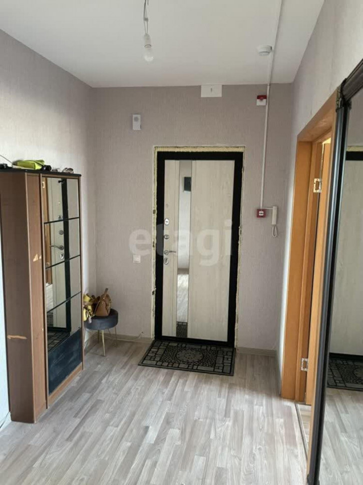 3-комн квартира Олега Юрасова, 1