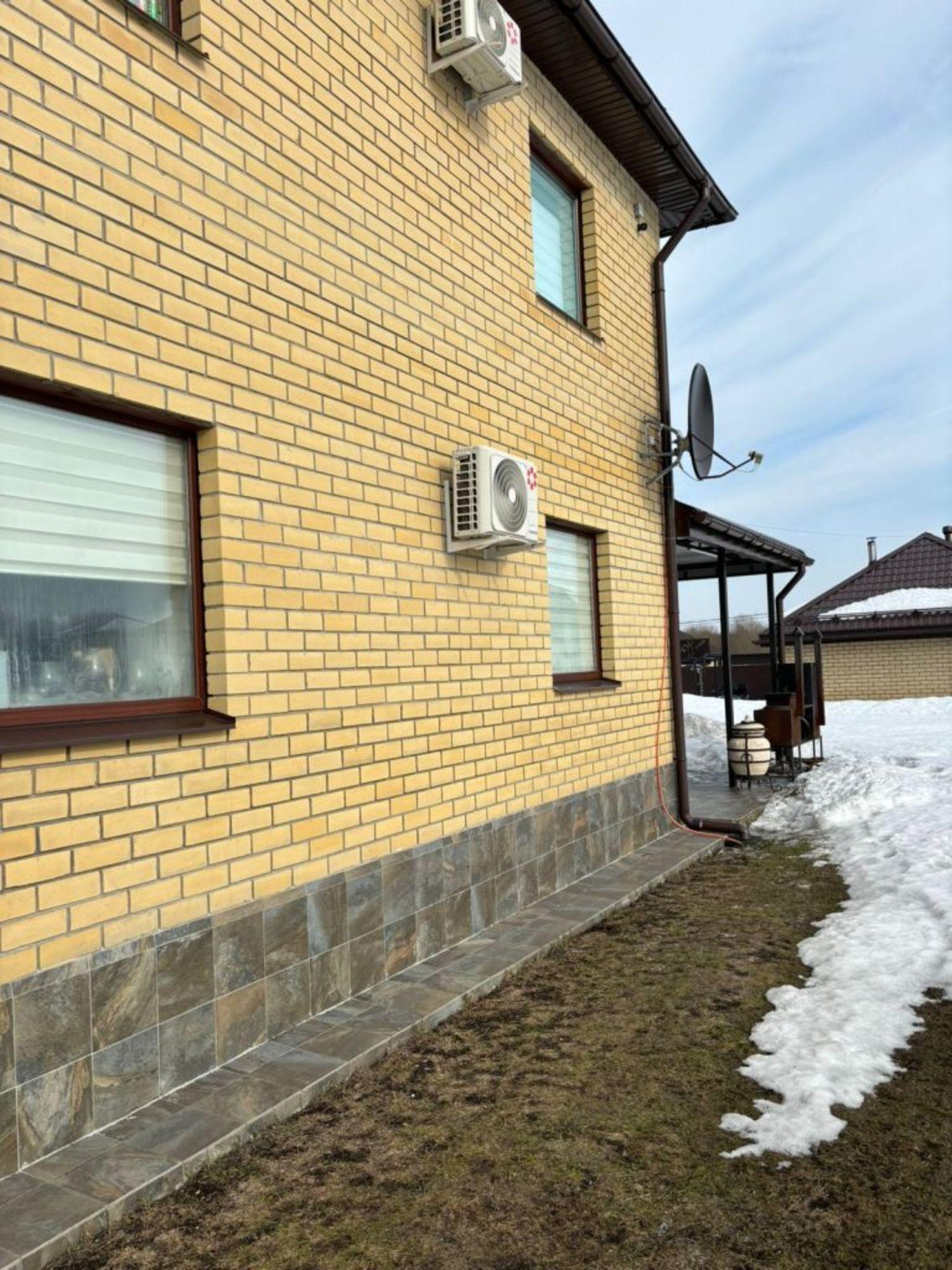 Купить дачу, дом, коттедж за 25 000 000 рублей на Рябиновая ул, 37