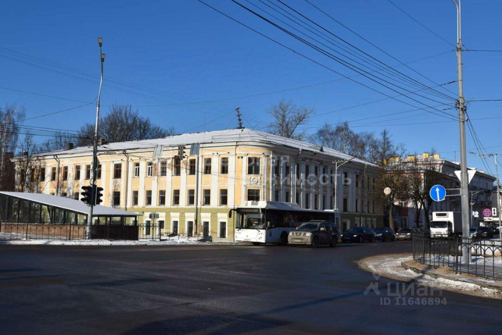 Купить ОСЗ, отдельно стоящее здание за 45 000 400 рублей на Народная улица, 8А