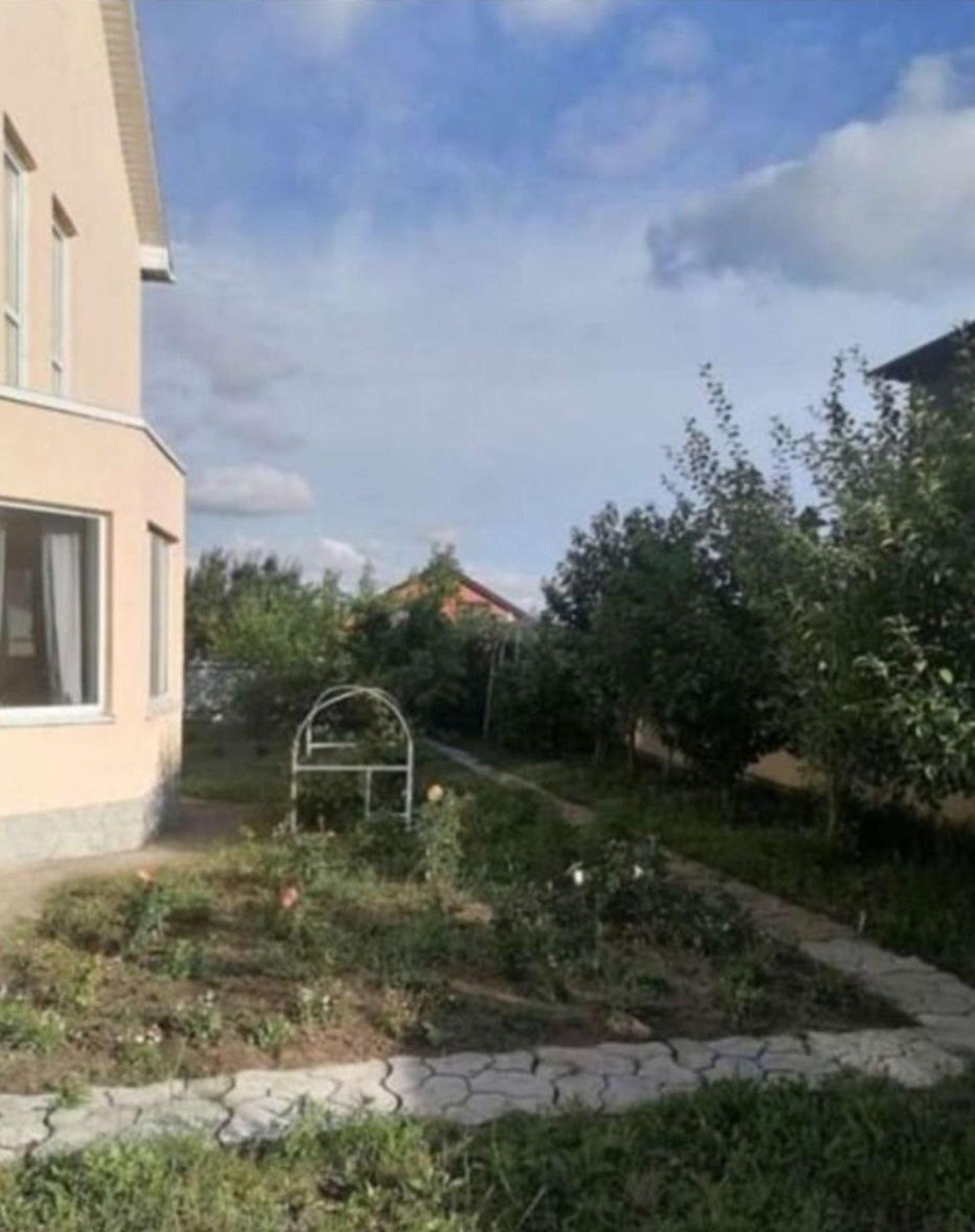 Купить дачу, дом, коттедж за 12 300 000 рублей на улица Дружбы
