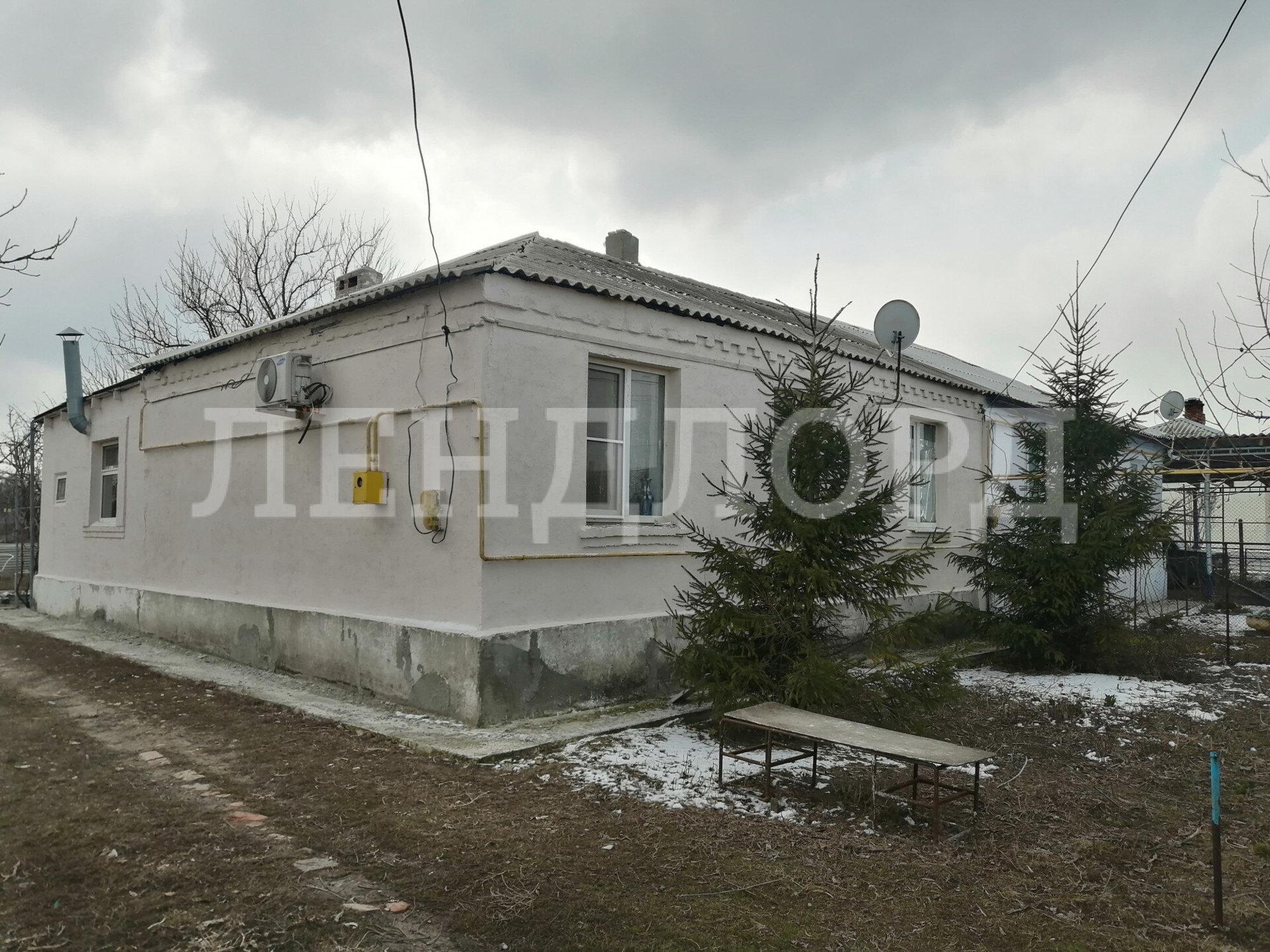Купить дачу, дом, коттедж за 3 000 000 рублей на Центральная улица