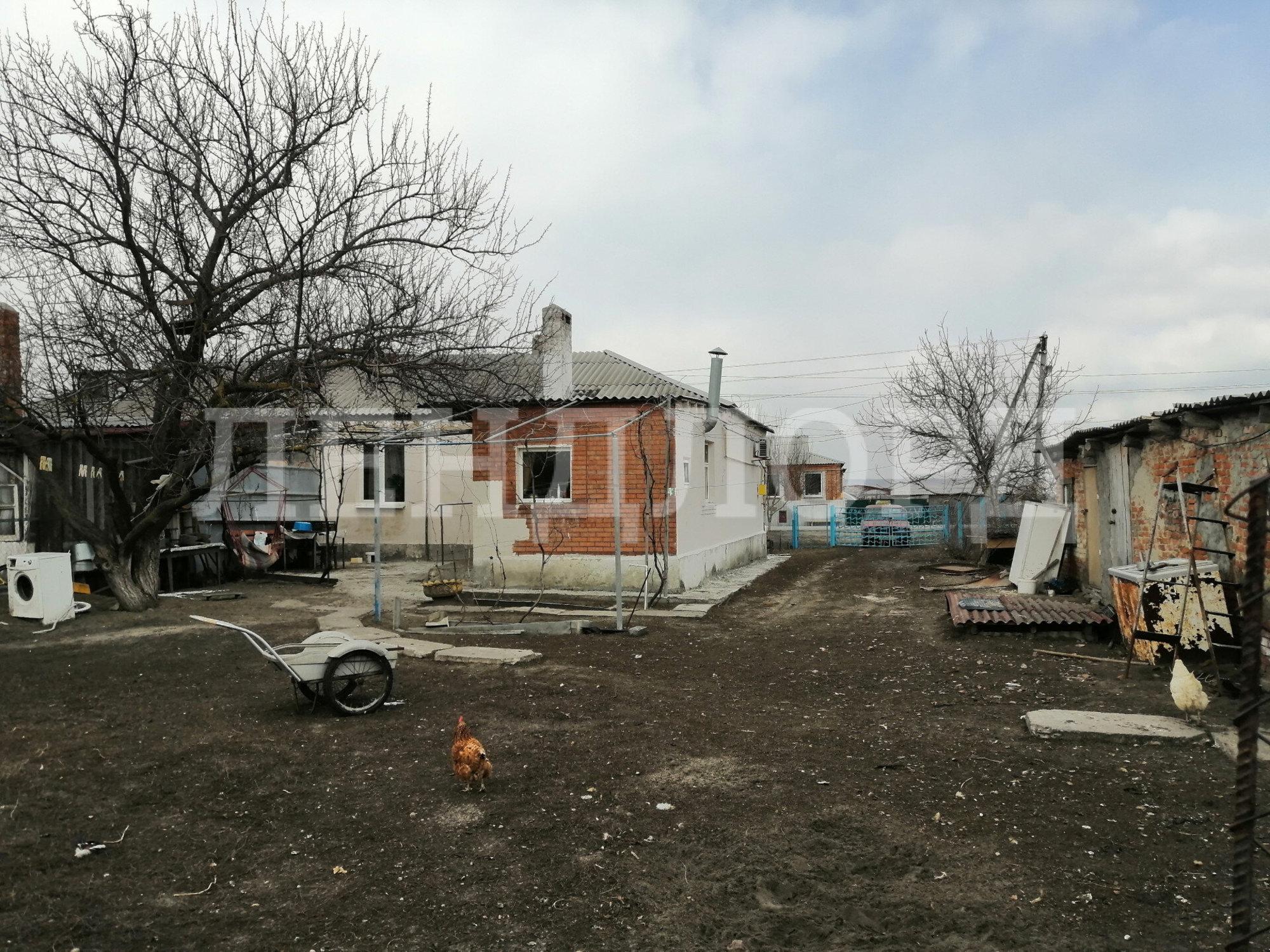 Купить дачу, дом, коттедж за 3 000 000 рублей на Центральная улица