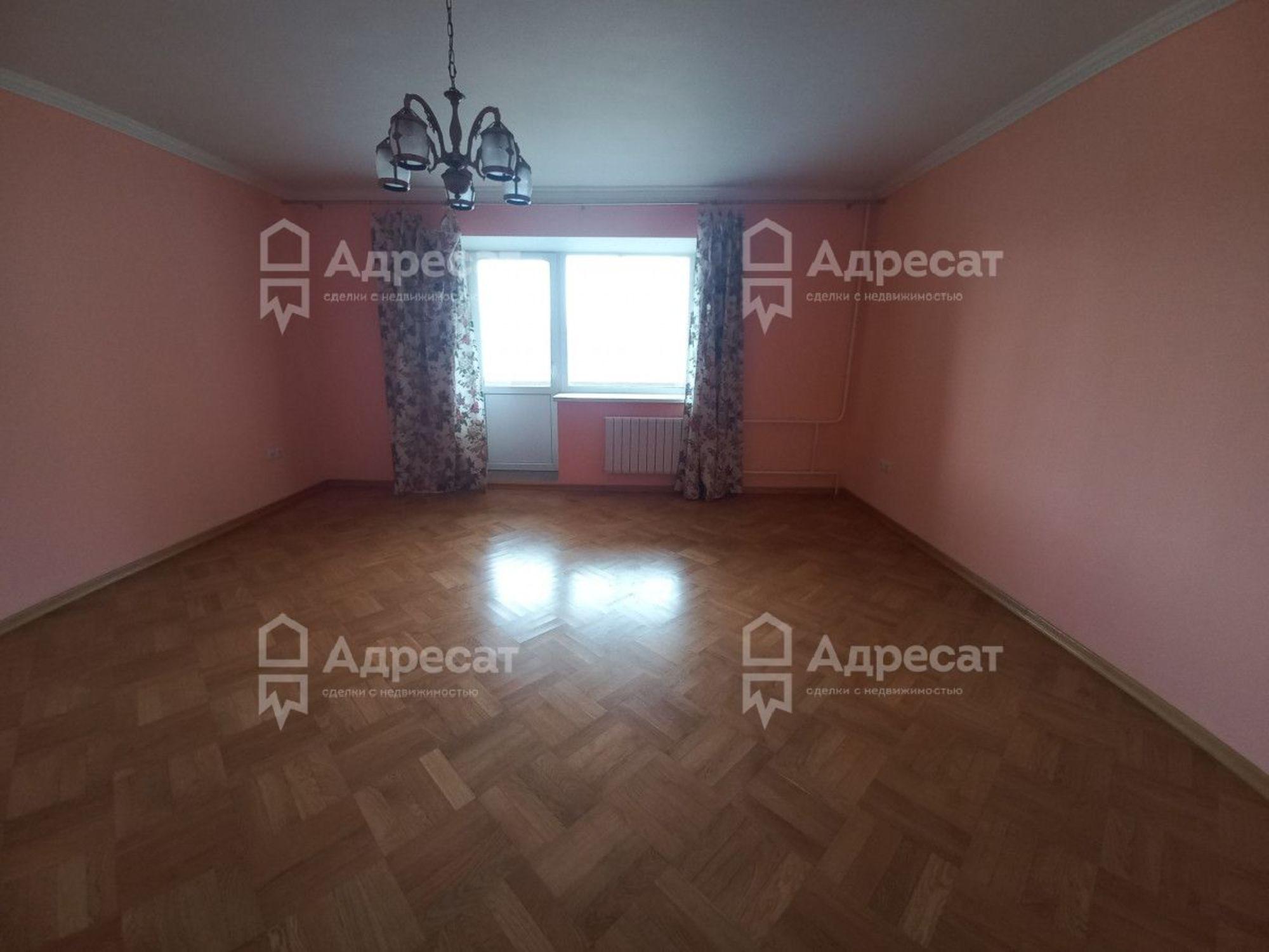 Купить квартиру за 10 000 000 рублей на ул. Куринская,  д.19