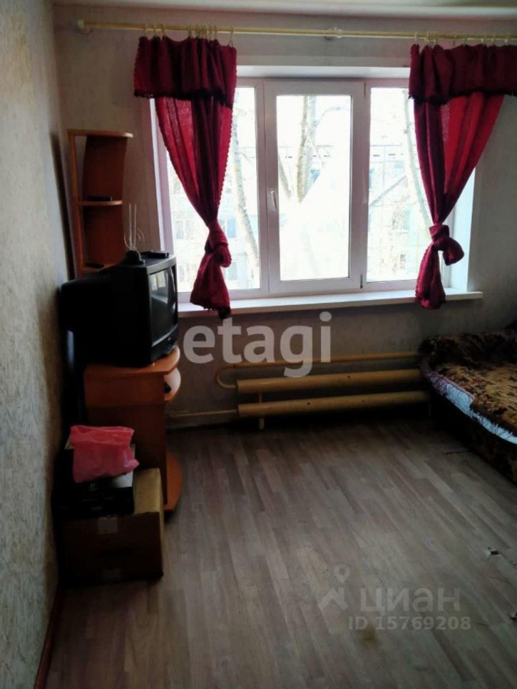 Комната улица Старовского, 17,  д. 17