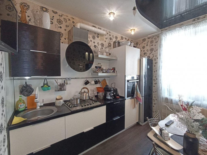 2-комн квартира 10-й проезд, 16