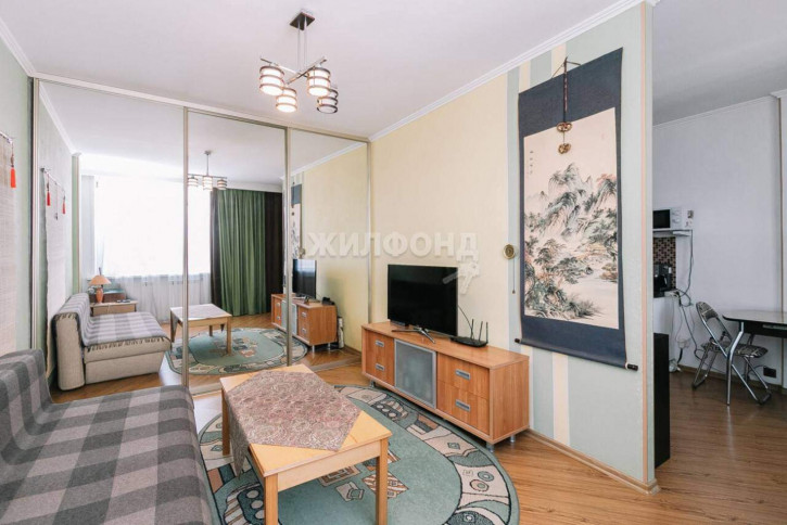 1-комн квартира Галущака улица, д.11