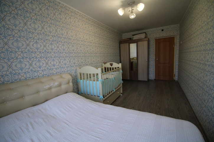 2-комн квартира улица Чехова, 2