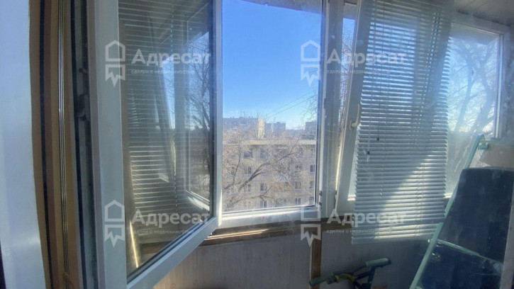 2-комн квартира ул. 64-й Армии,  д.38
