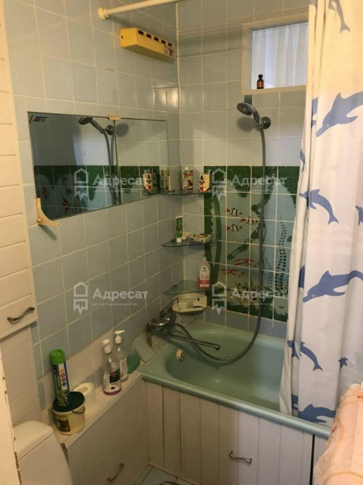 3-комн квартира ул. Зерноградская,  д.10