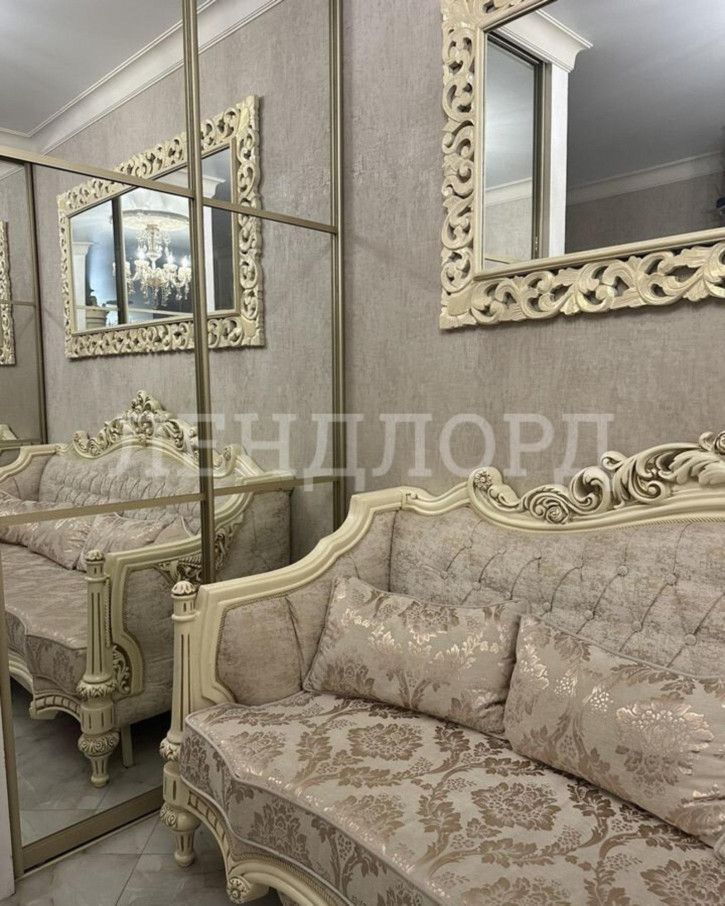 3-комн квартира улица Мечникова, 39Б