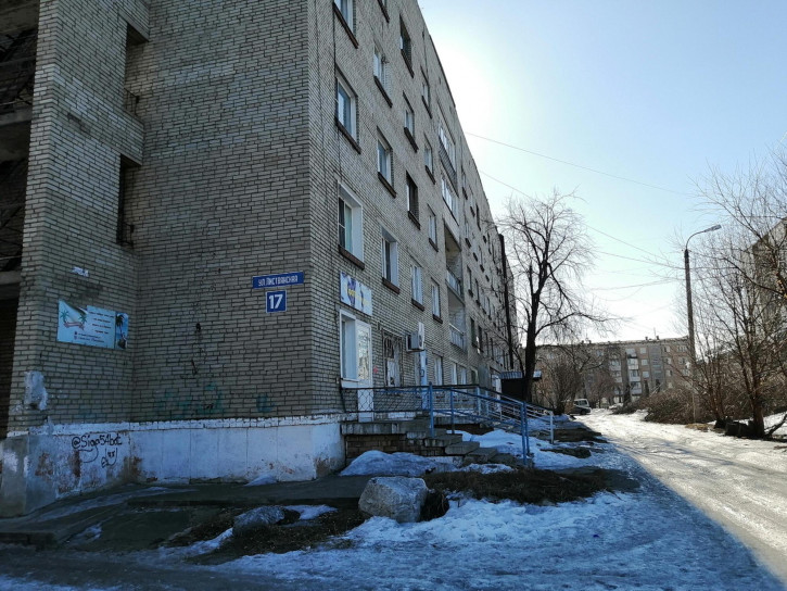 1-комн квартира Листвянская, 17