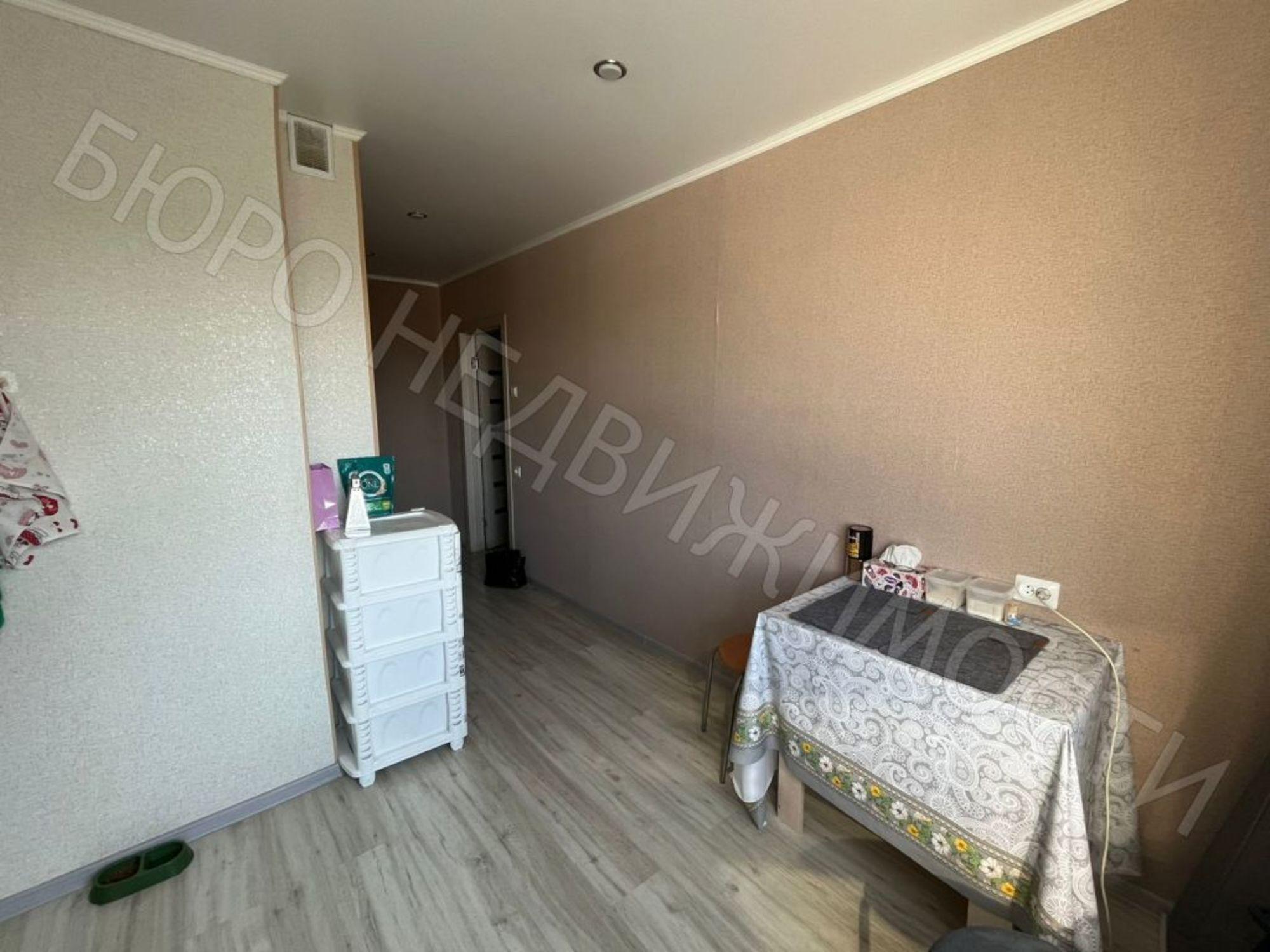 Купить квартиру за 2 400 000 рублей на Орджоникидзе ул, 13А