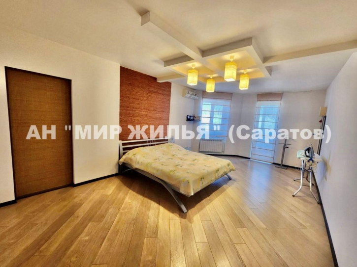 3-комн квартира Весенний проезд, 1А