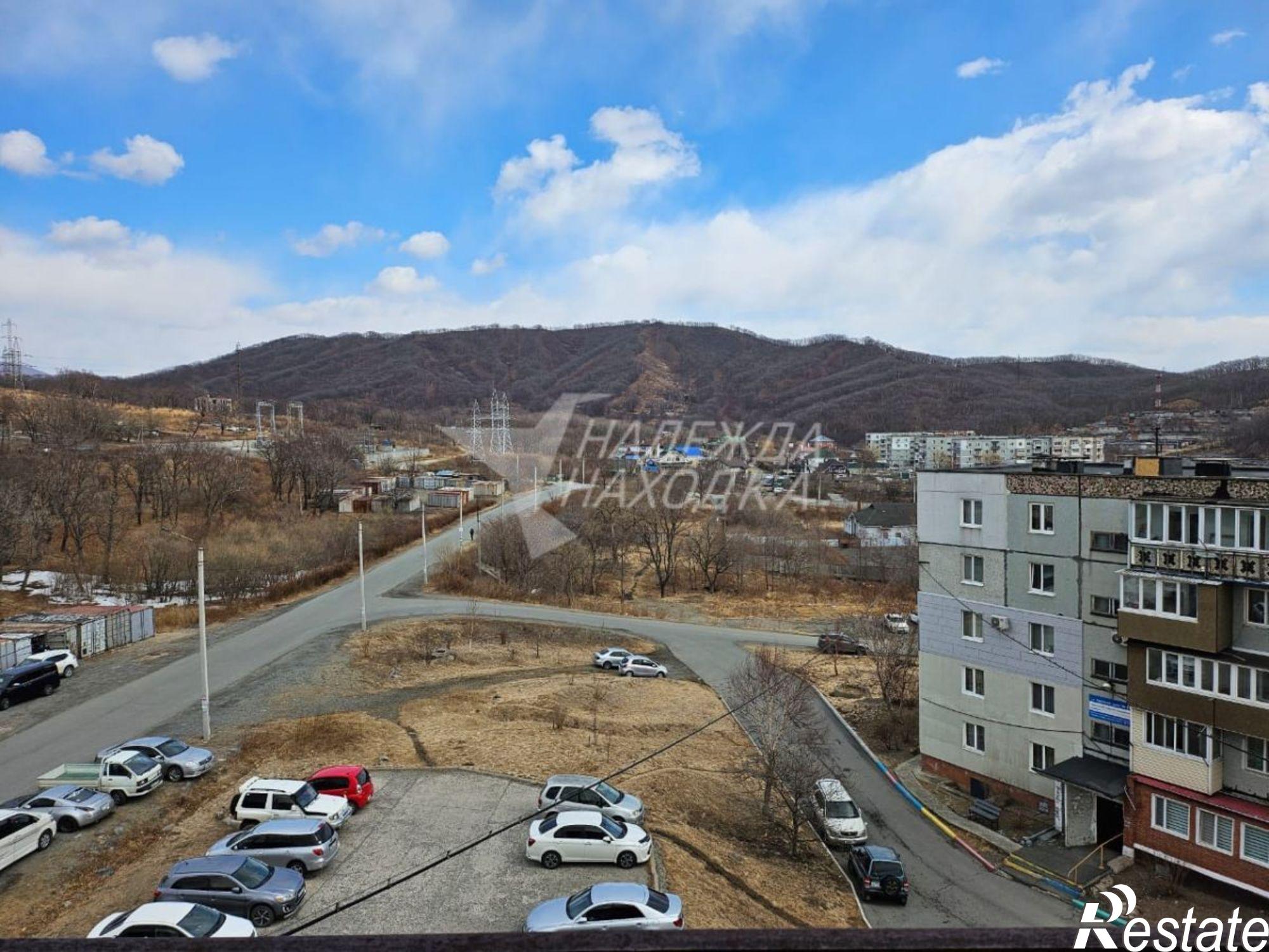 Сдать квартиру за 25 000 рублей на поселок Врангель мкр., Беринга ул, 14