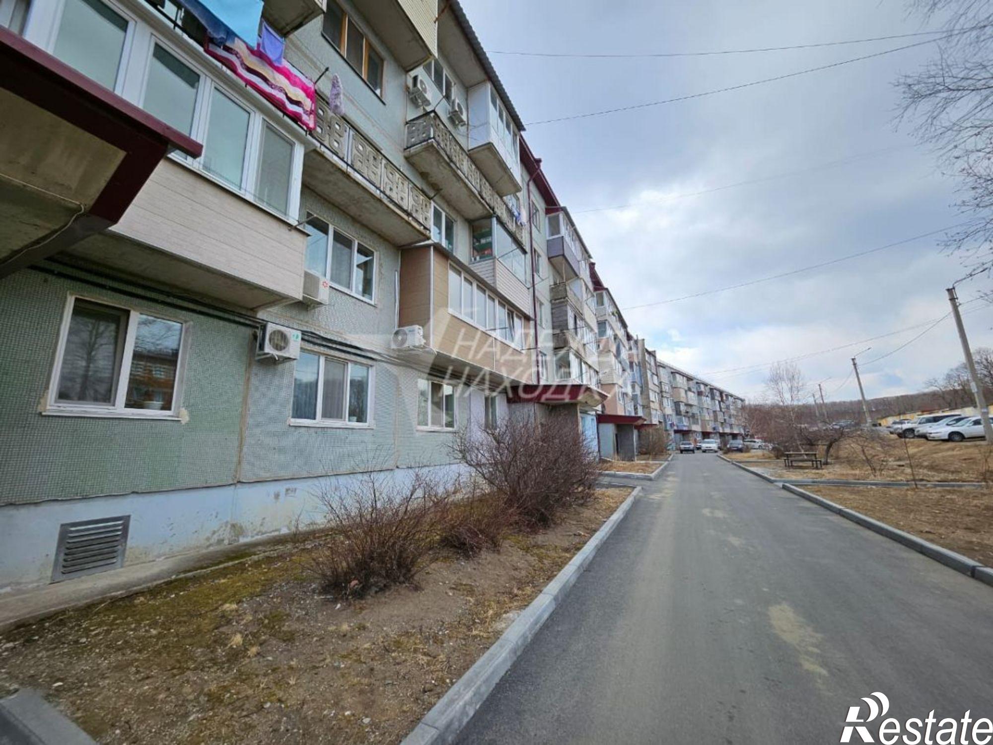 Сдать квартиру за 25 000 рублей на поселок Врангель мкр., Беринга ул, 14