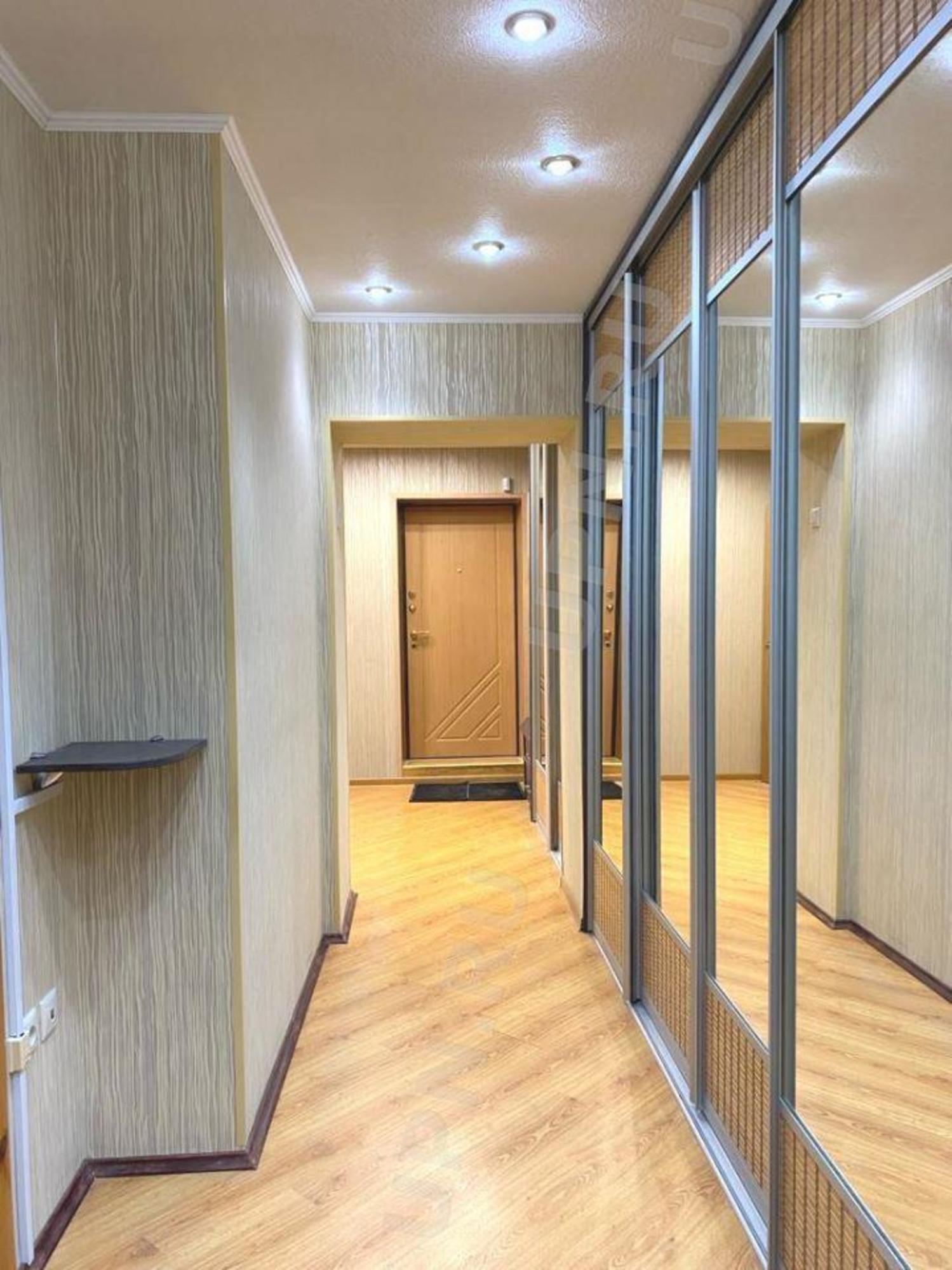 Купить квартиру за 11 500 000 рублей на сулимова, 6