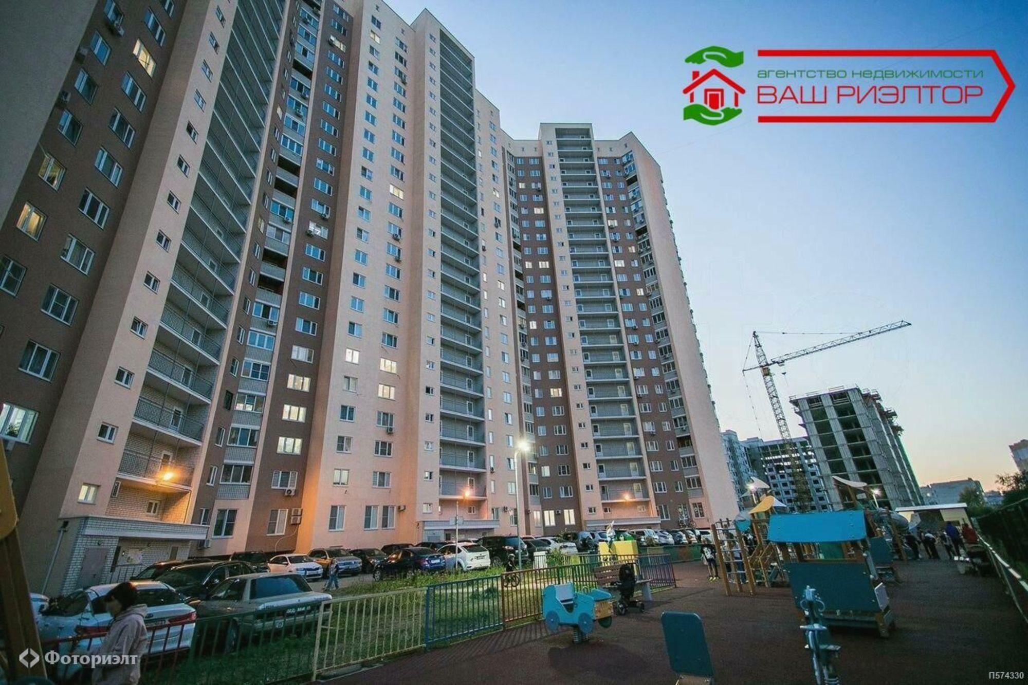 Купить квартиру за 9 570 000 рублей на Лунная ул, 30