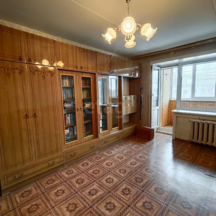 2-комн квартира улица Прокатова, 10