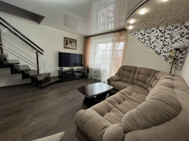 4-комн квартира Благовещенская улица, 89