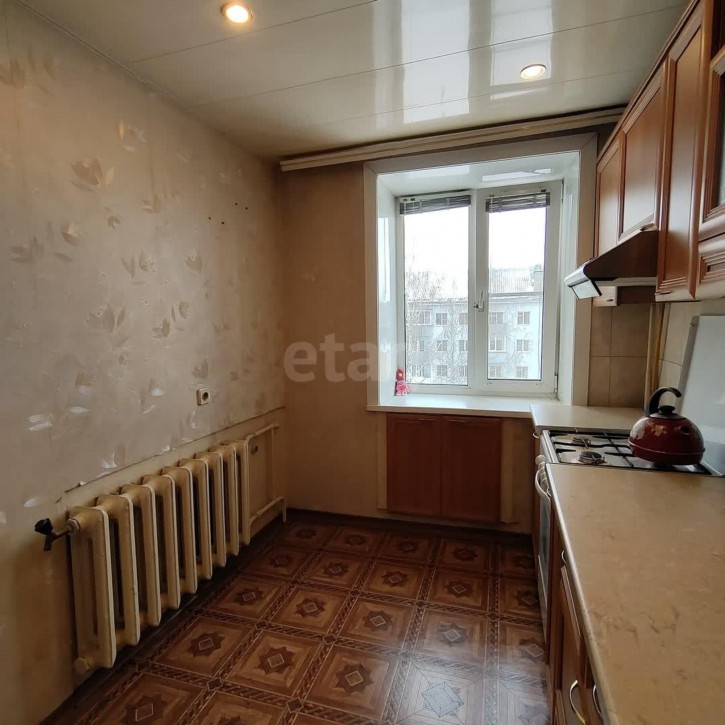 2-комн квартира улица Прокатова, 10