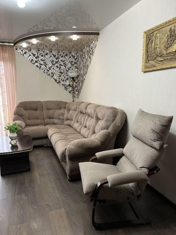 4-комн квартира Благовещенская улица, 89