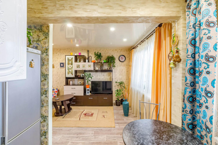 2-комн квартира улица Дзержинского, 41