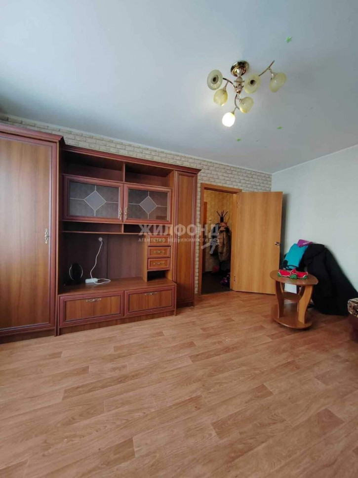 1-комн квартира Петухова улица, д.103/3