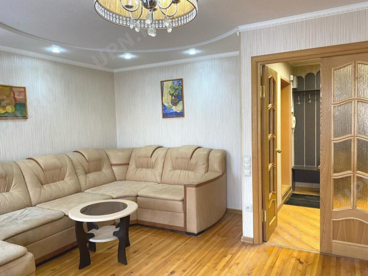 4-комн квартира сулимова, 6