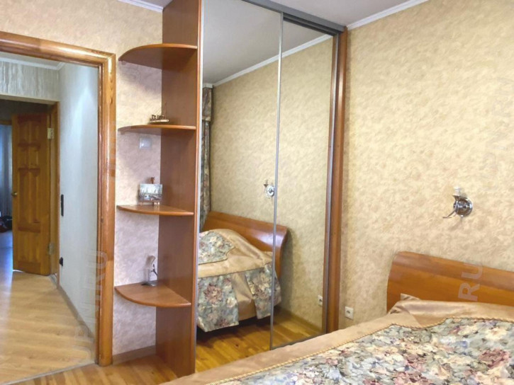 4-комн квартира сулимова, 6
