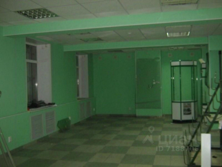Торговое помещение ул Бурденко, 10,  д. 10