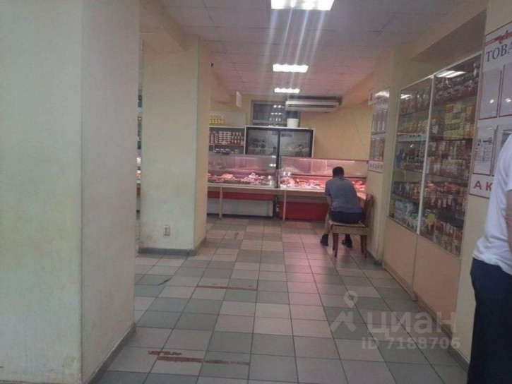 Торговое помещение ул Бурденко, 10,  д. 10