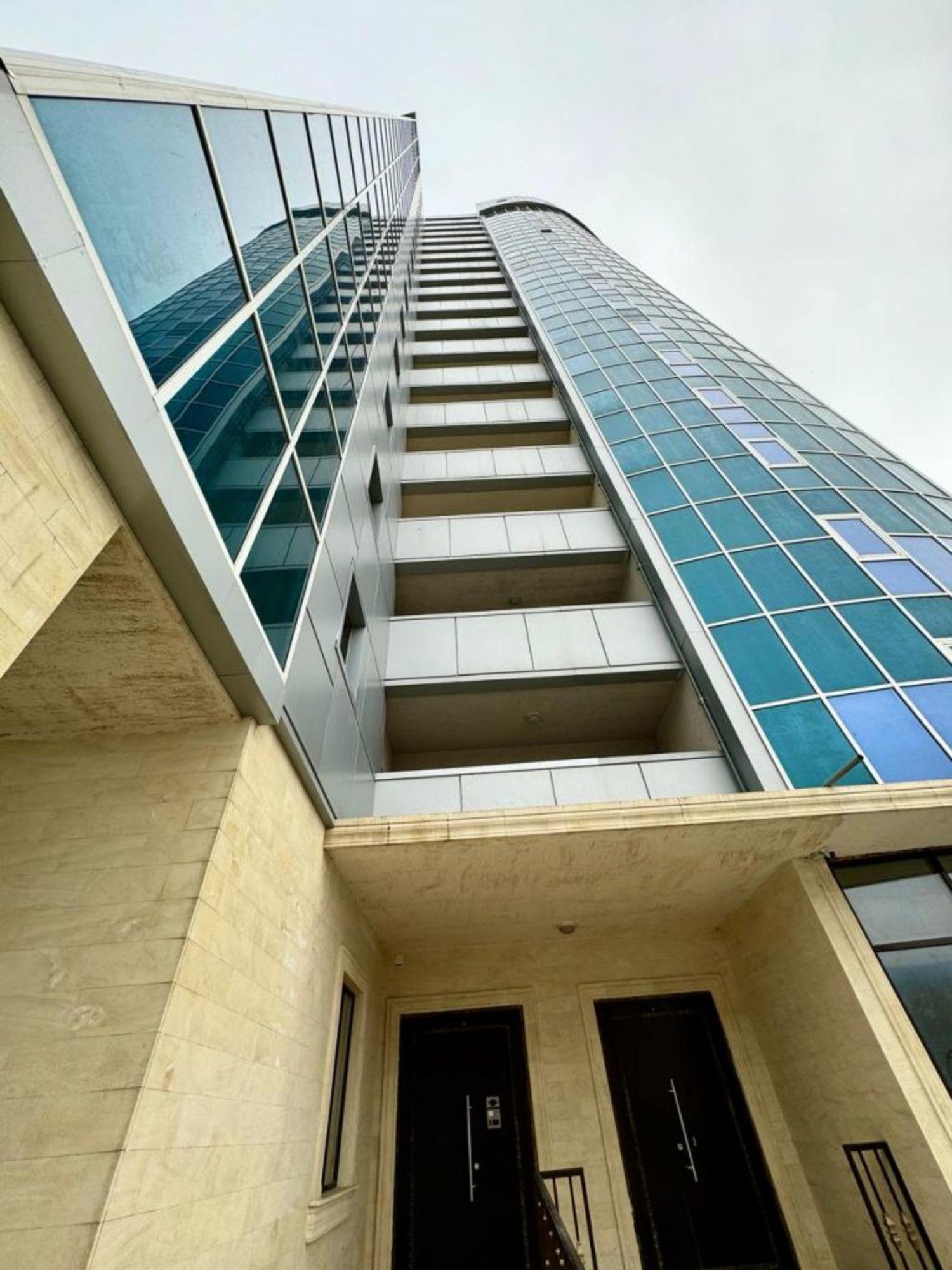 Купить квартиру за 8 700 000 рублей на Бунимовича ул, 1А