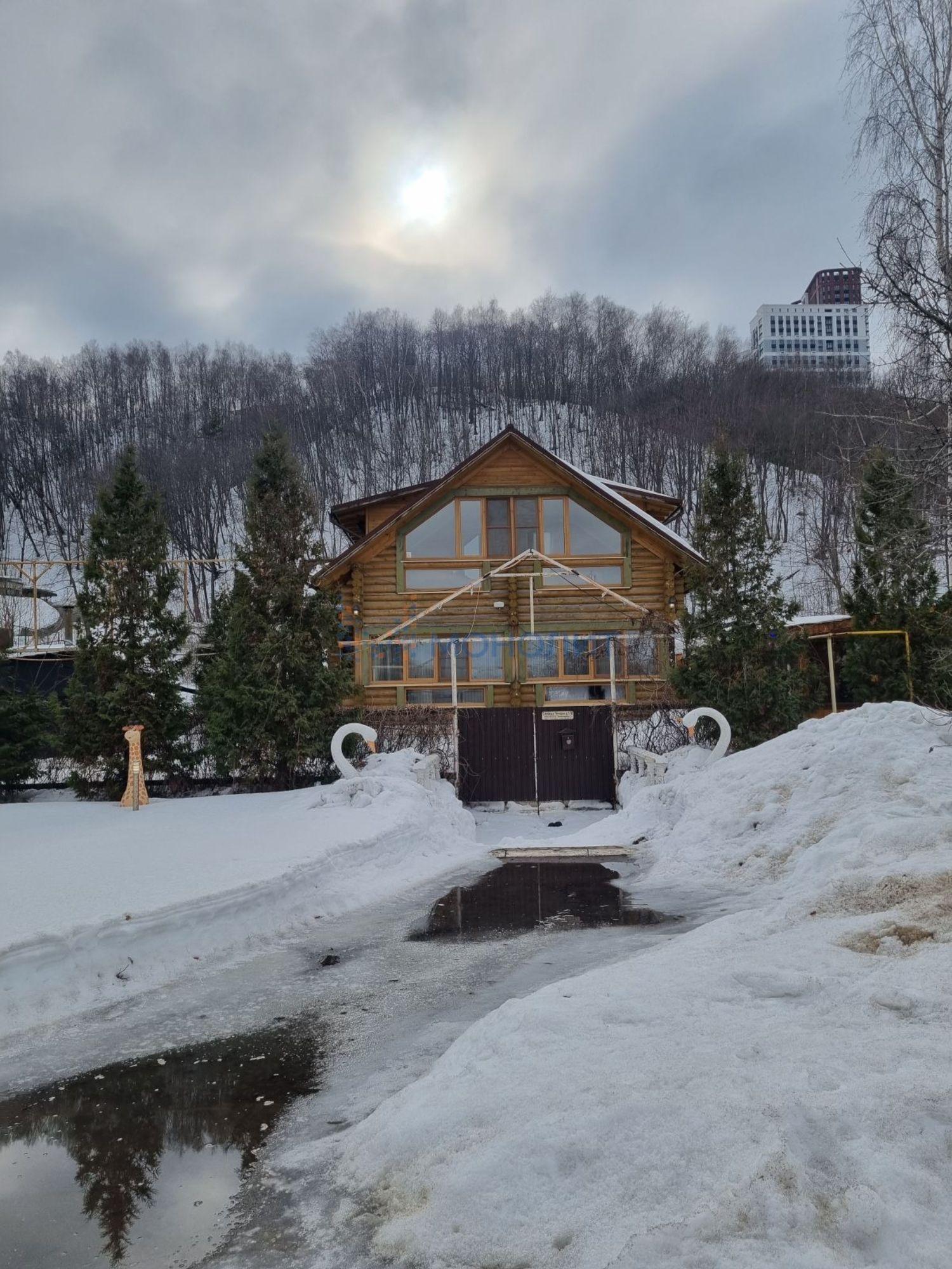 Купить дачу, дом, коттедж за 47 000 000 рублей на Печёры сл, 175А