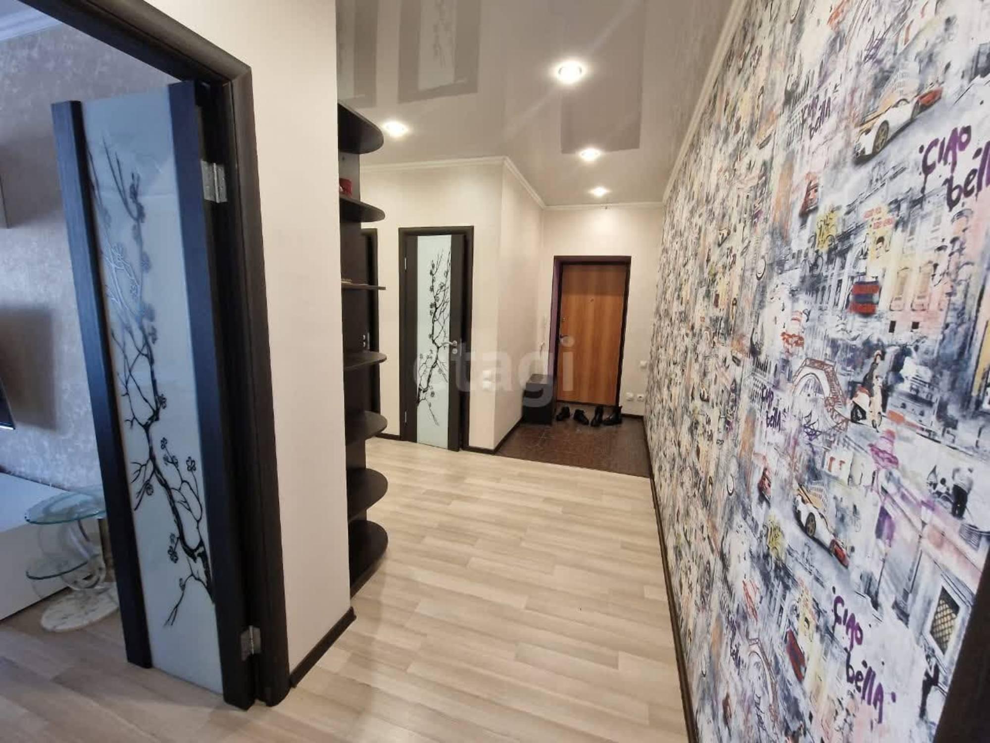 Купить квартиру за 10 500 000 рублей на Линия 6-я, 99