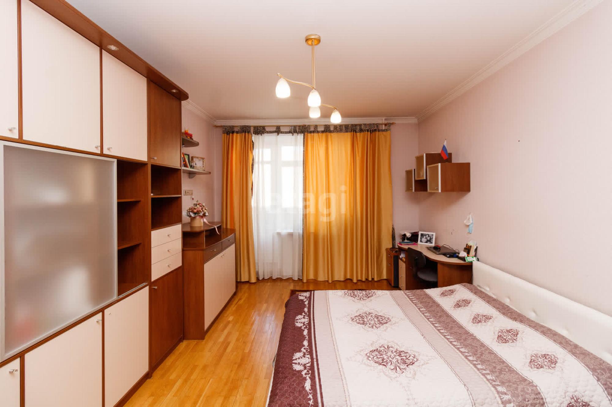 Купить квартиру за 21 300 000 рублей на Немцова, 22