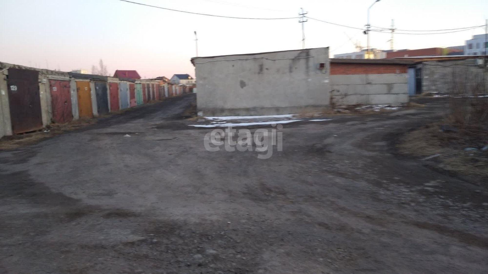 Купить гараж, место в паркинге за 550 000 рублей на Новоселов 73