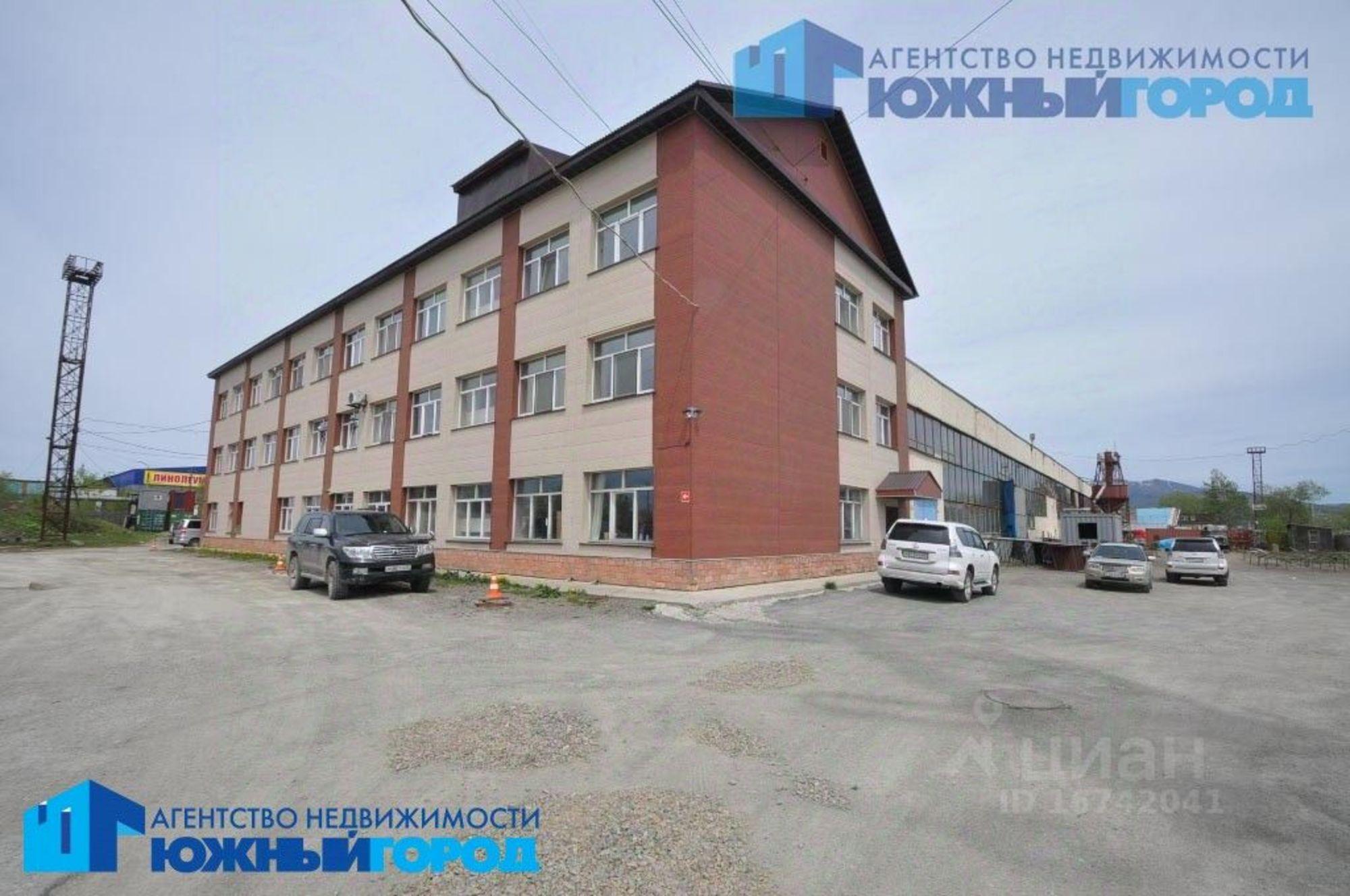 Купить производственную площадь за 240 014 000 рублей на Холмская улица, 7