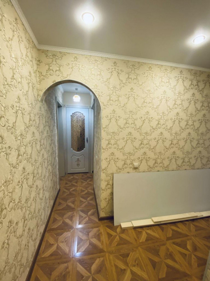 2-комн квартира Московская ул, 80