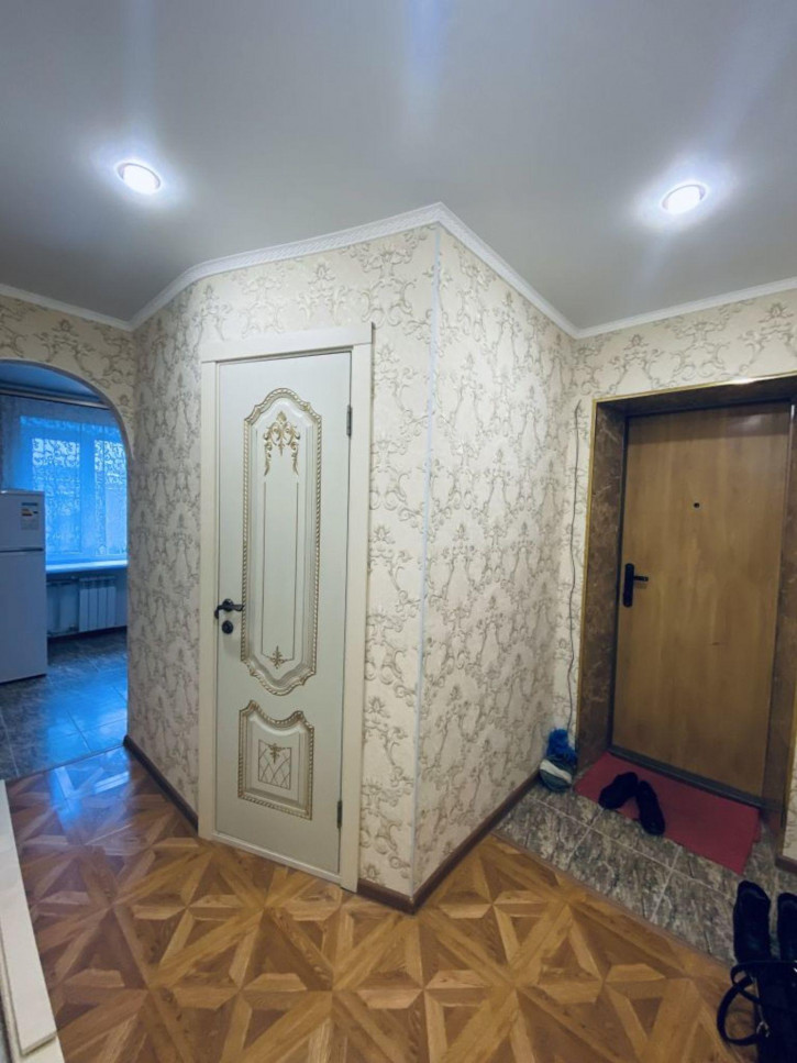 2-комн квартира Московская ул, 80