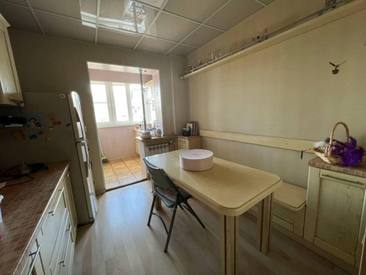3-комн квартира Адмиральского ул, 2к4