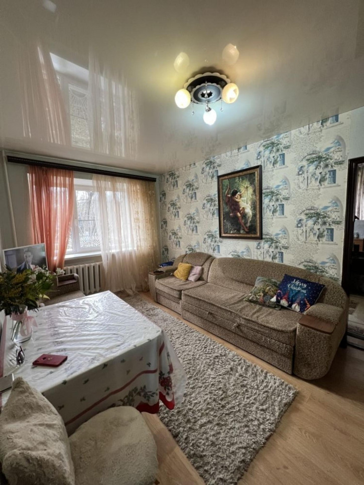 2-комн квартира Октябрьская ул, 445