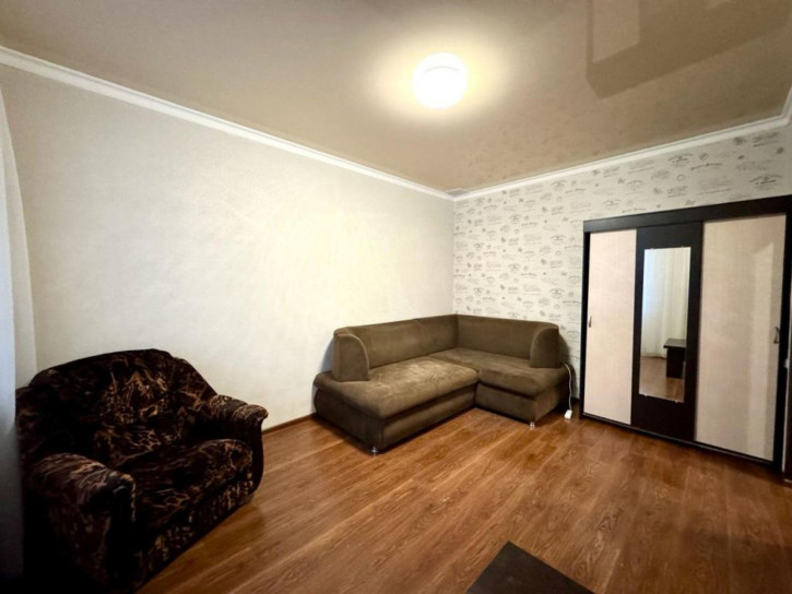 1-комн квартира Ермолова ул, 14к7