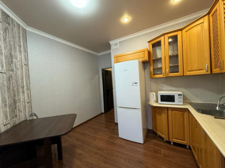 1-комн квартира Ермолова ул, 14к7