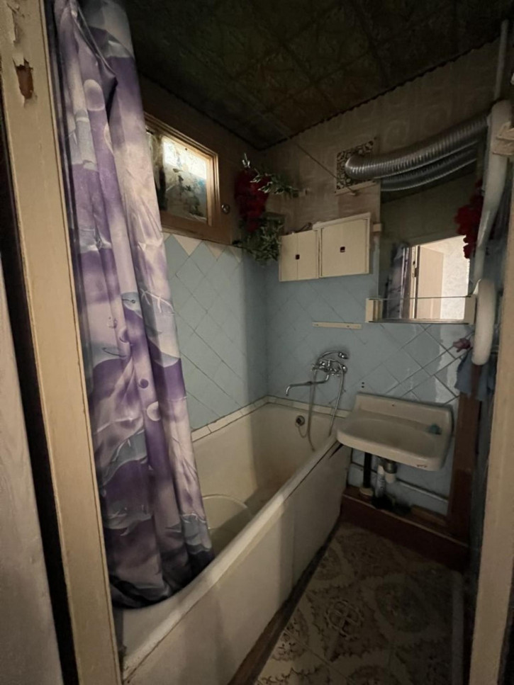 2-комн квартира Долина Роз ул, 10