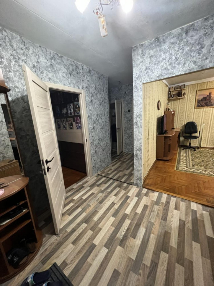 3-комн квартира Грибоедова ул, 27