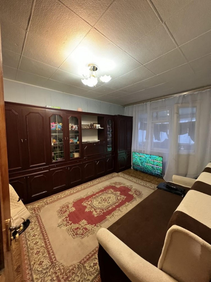 2-комн квартира Октябрьская ул, 428