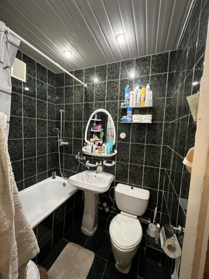 2-комн квартира Октябрьская ул, 428