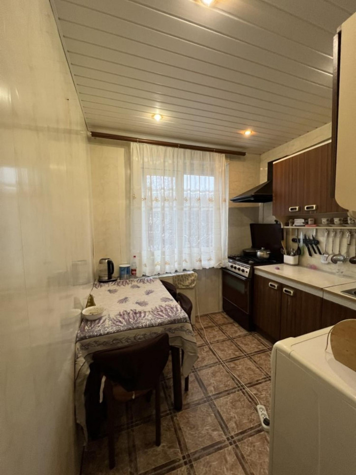 2-комн квартира Октябрьская ул, 428