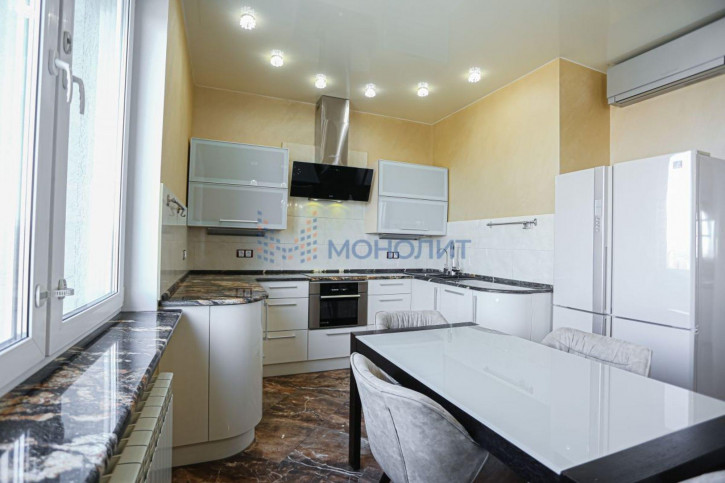 3-комн квартира Белинского ул, 15