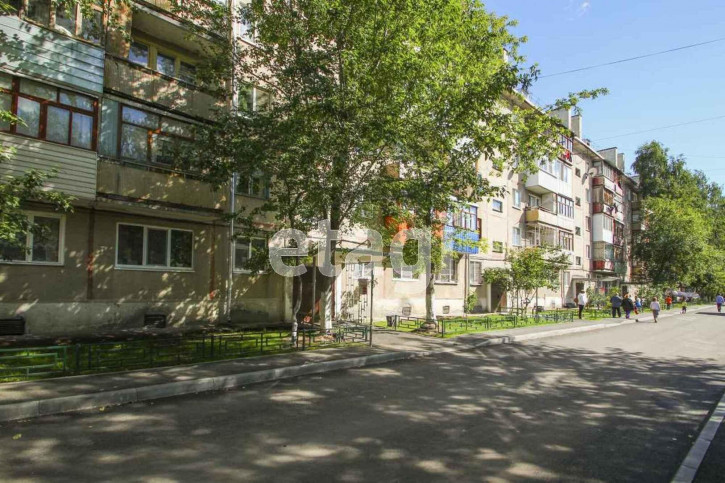 1-комн квартира Ветеранов труда, 3